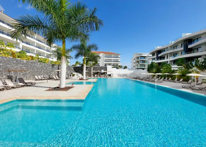 Marinell Collection Palm-Mar