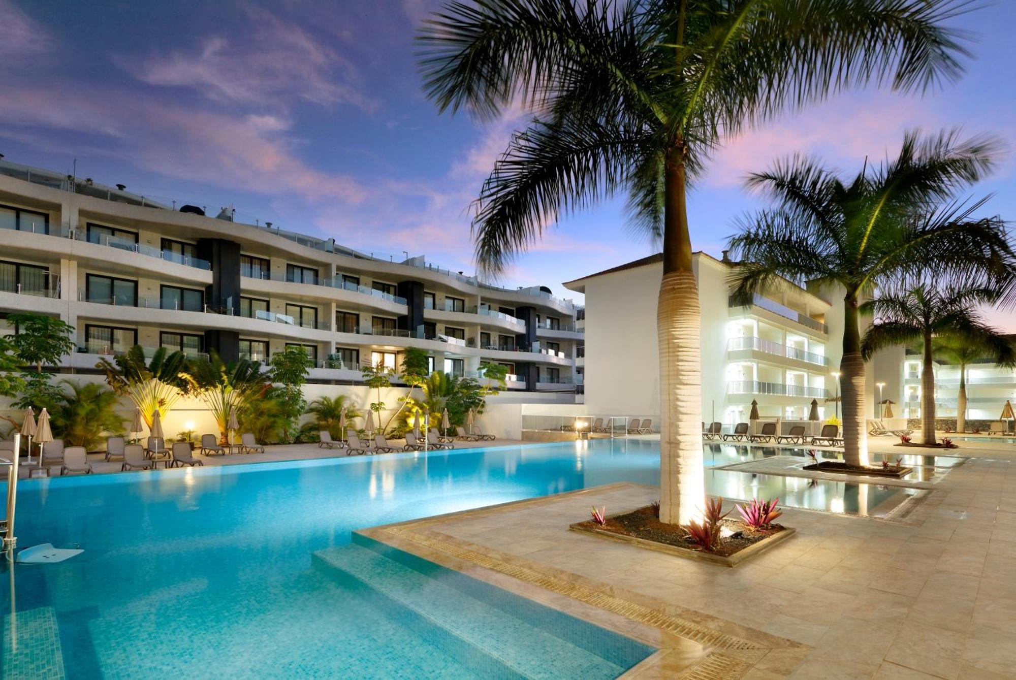 Marinell Collection Palm-mar