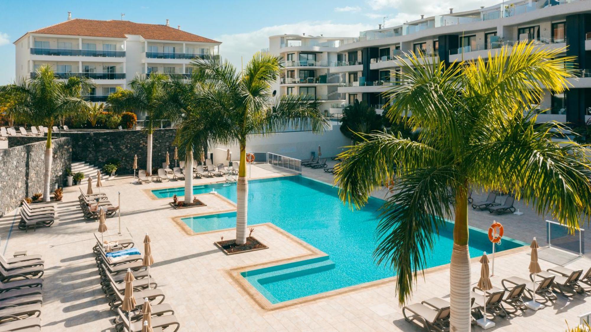Marinell Collection Palm-mar