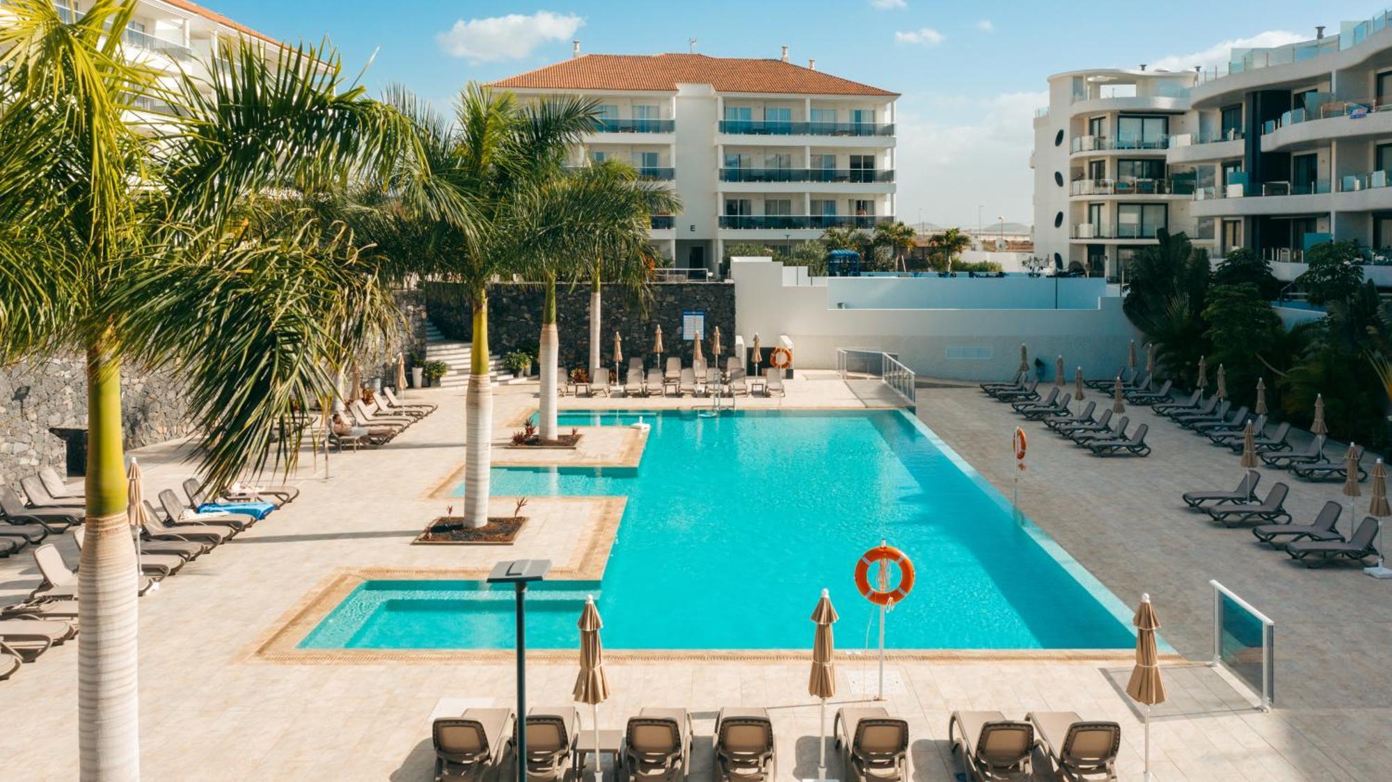 Apartahotel Marinell Collection *