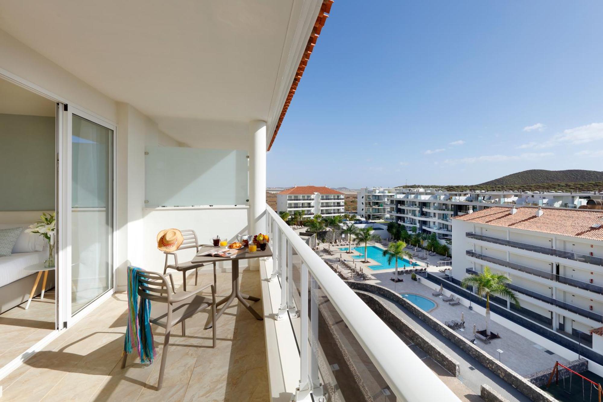 Apartahotel Marinell Collection *
