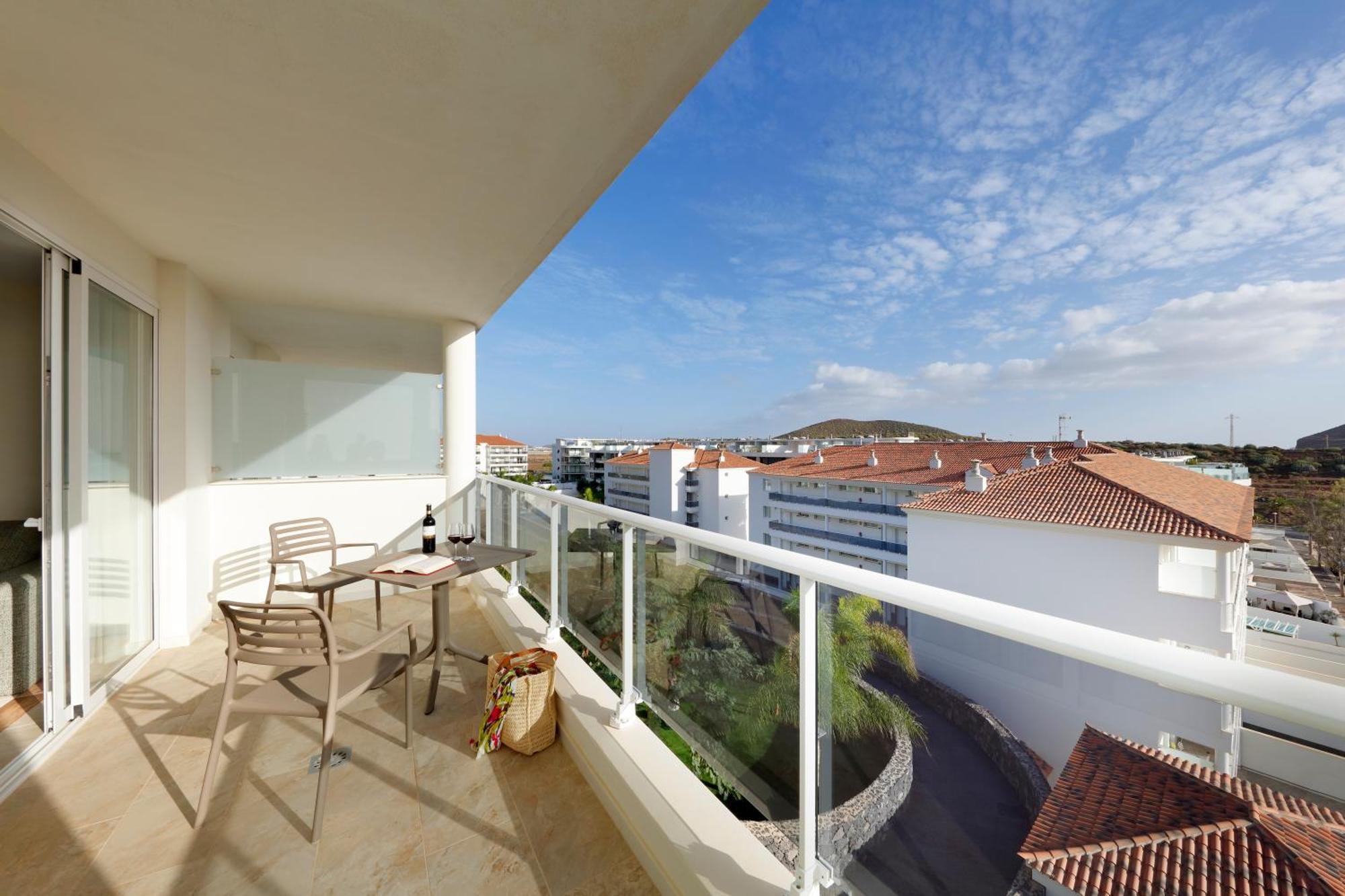 Apartahotel Marinell Collection