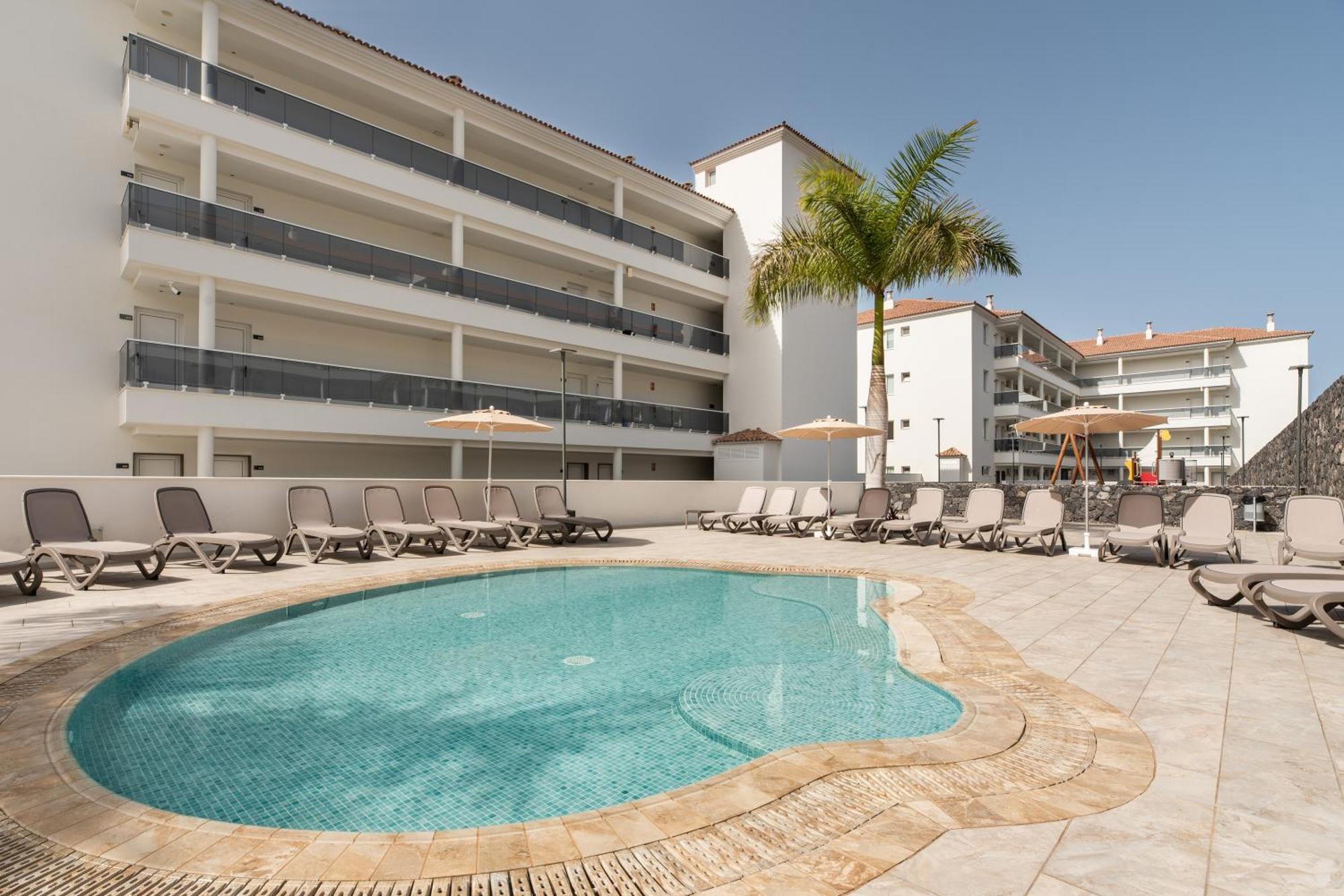 Marinell Collection Apartahotel *